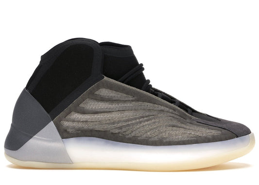 Yeezy QNTM Barium