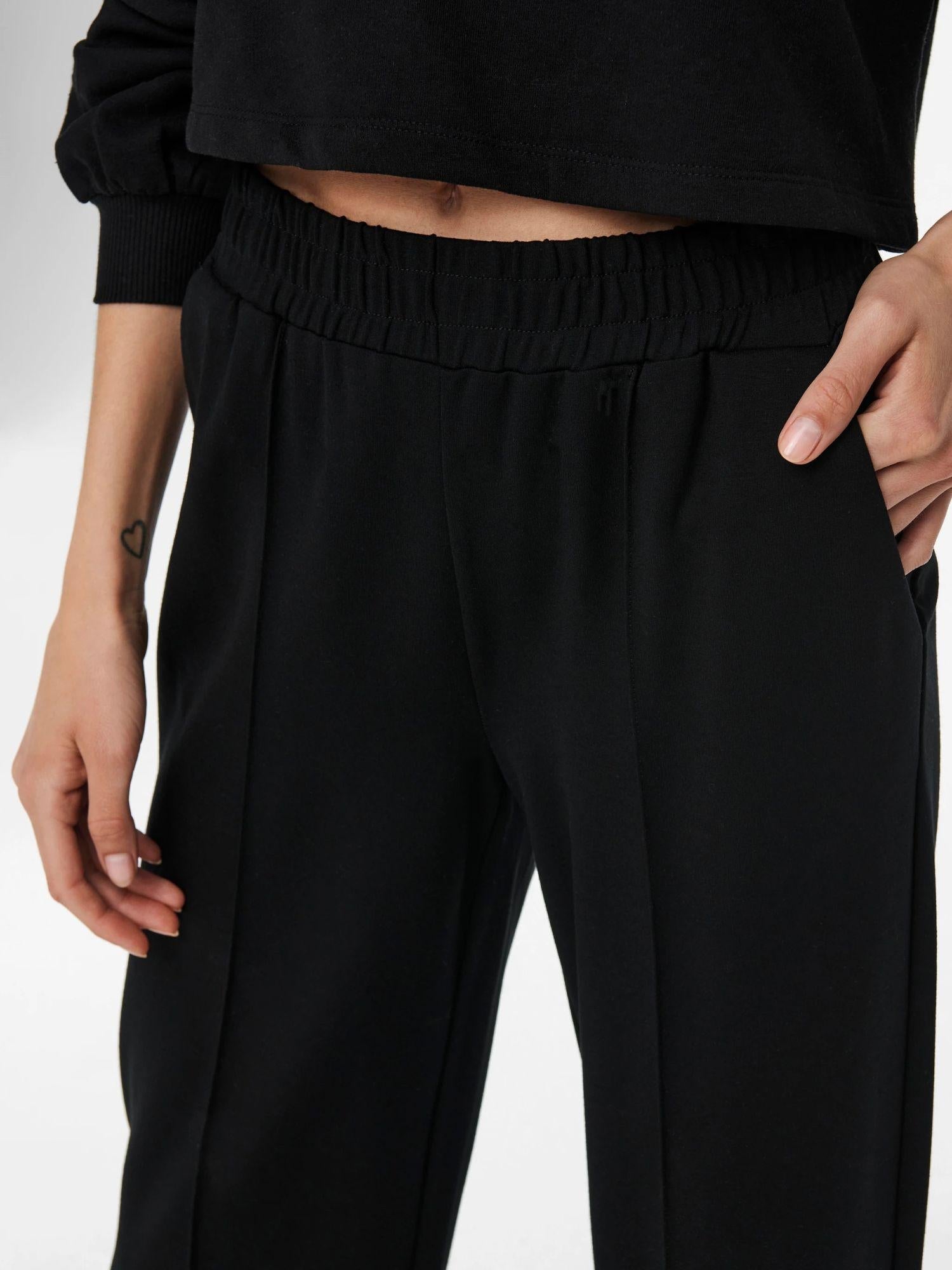 Only ONLPOPTRASH-SUKI Loose Fit Pantaloni a gamba larga Donna Nero 15235076 Black ONLY