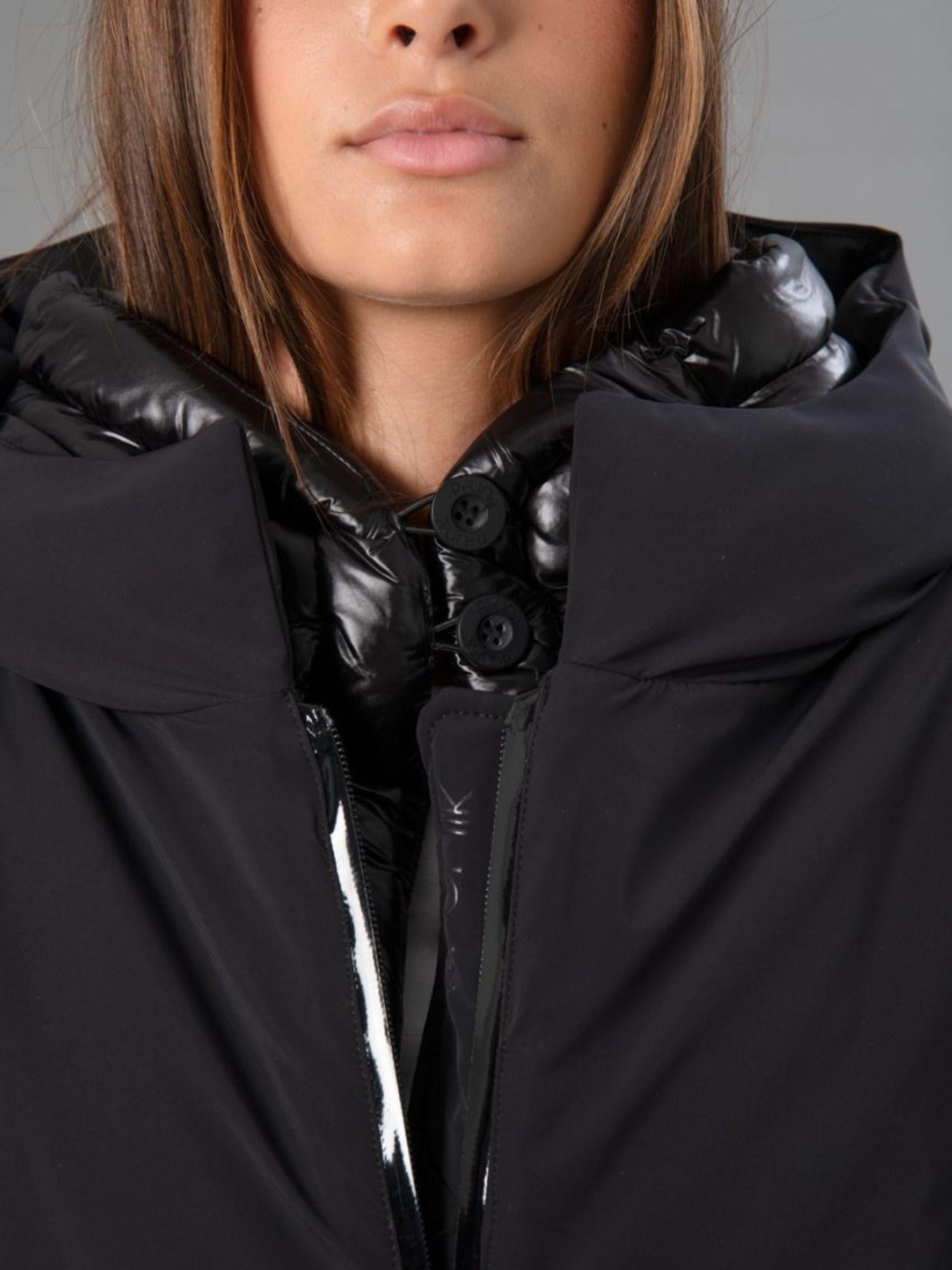Rihunik Giubbino Donna Tera Nero RIW276J F0117 999 RIHUNIK