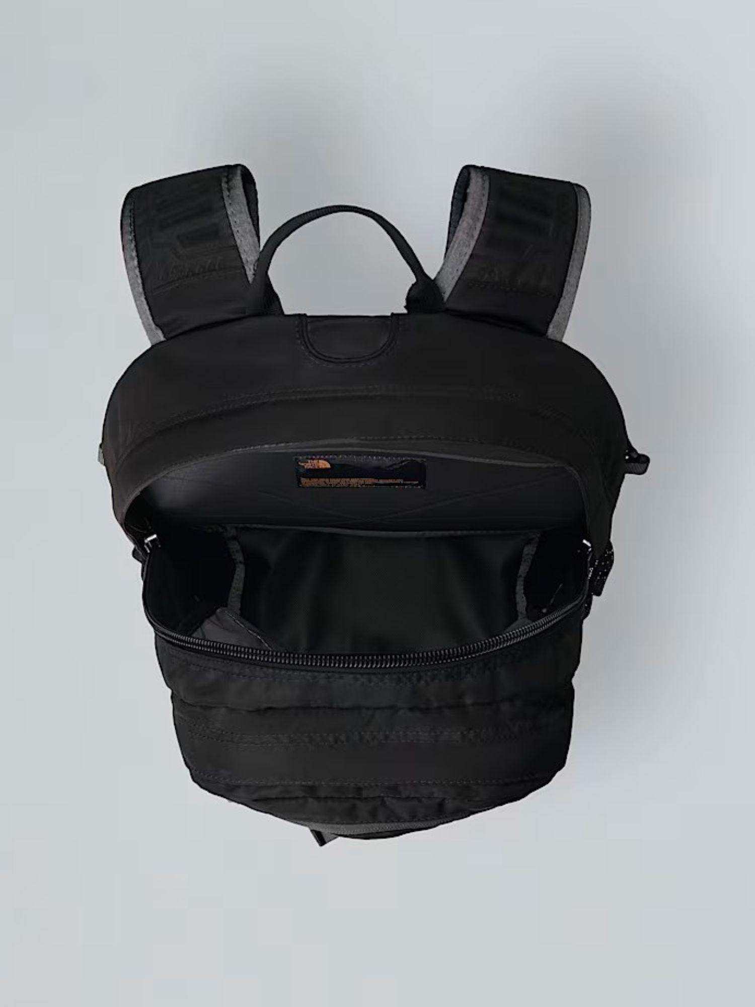 The North Face Zaino Borealis Classic TNF Black Asphalt Grey NPF NF00CF9C 4GZ THE NORTH FACE