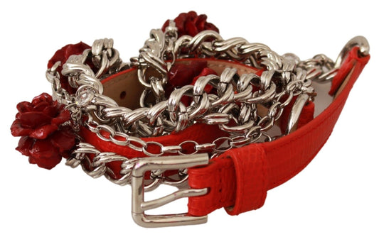 Elegante cintura floreale con rose in rosso vibrante