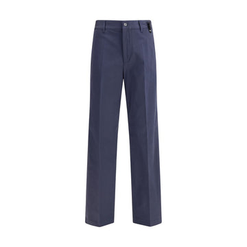 Nuovi pantaloni ricchi