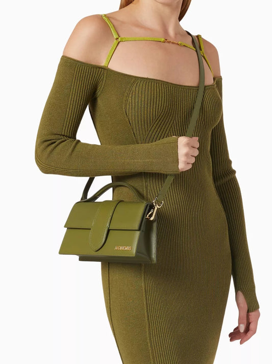 Borsa Jacquemus Le Grand Bambino color kaki