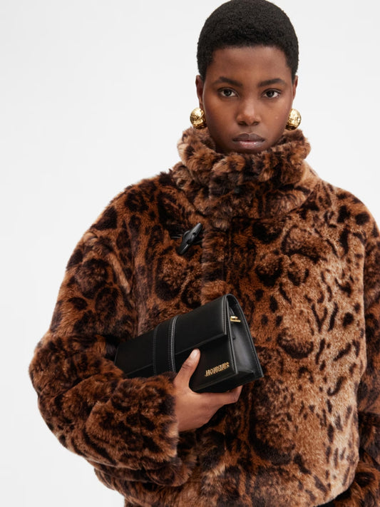 Borsa lunga nera Le Bambino di Jacquemus