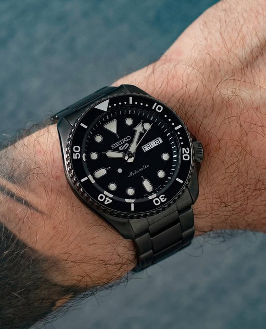 Seiko 5 Sports – Automatico, Black PVD, 42,5mm, SRPD65K1 – Design total black con anima sportiva