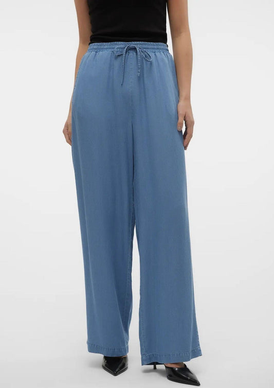 Vero Moda - Women's Bree Medium Blue Denim Trousers