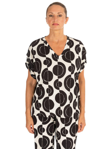 Diana Gallesi - Women's Black and White Jumper
